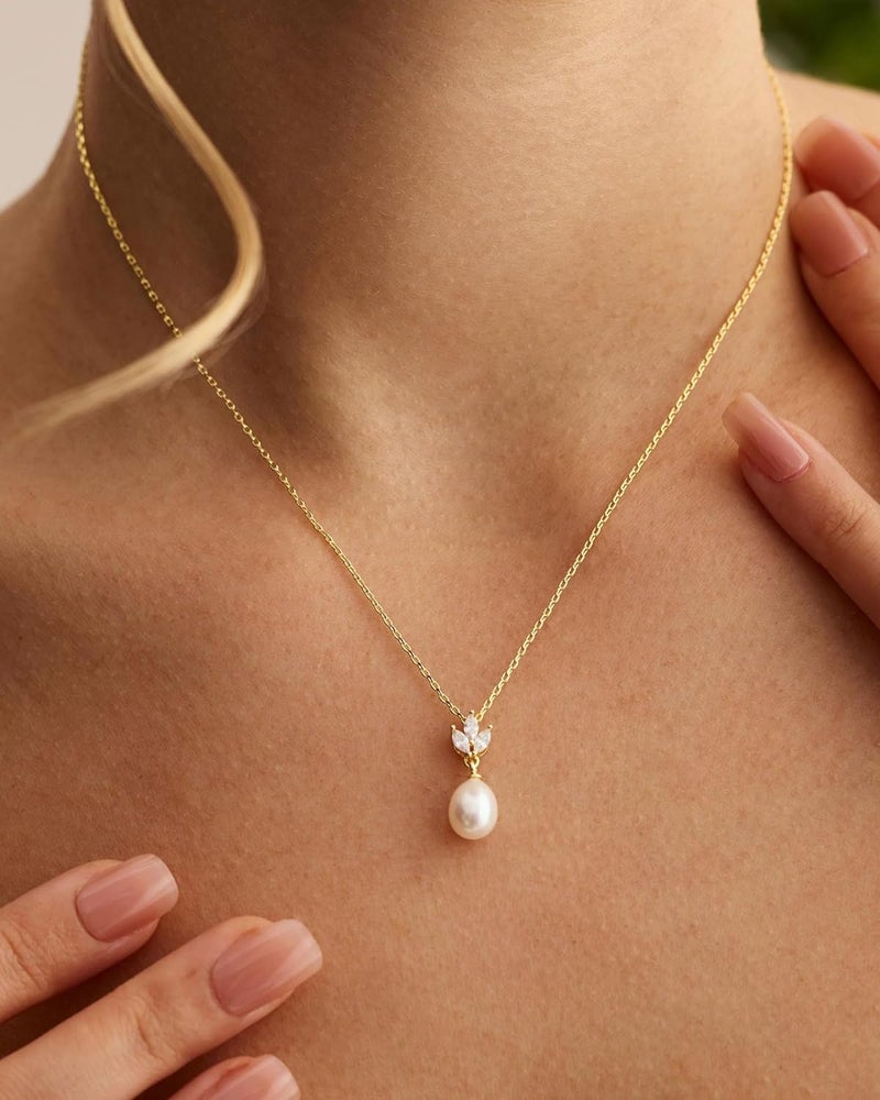 VRIUA Pearl Necklaces for Women - 14k Gold Plated Dainty Pearl Necklace with CZ Diamond Minimalist Wedding Bridal Jewelry Gift for Her - Image 5
